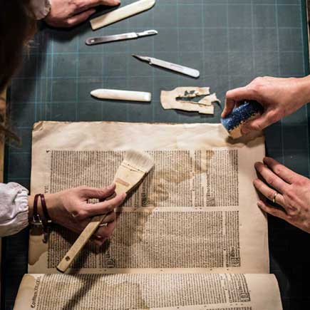 Littera antiqua laboratorio di legatoria e restauro libri Restaurare un libro